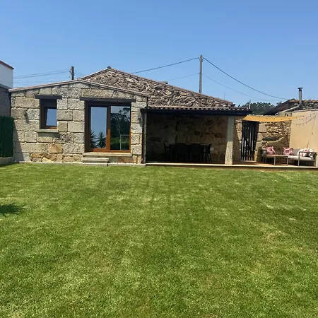 Adina - Rias Baixas 度假居 *